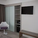 吉尔米瑞兹酒店 3*