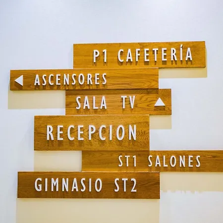 Hotel Gelmírez 3*